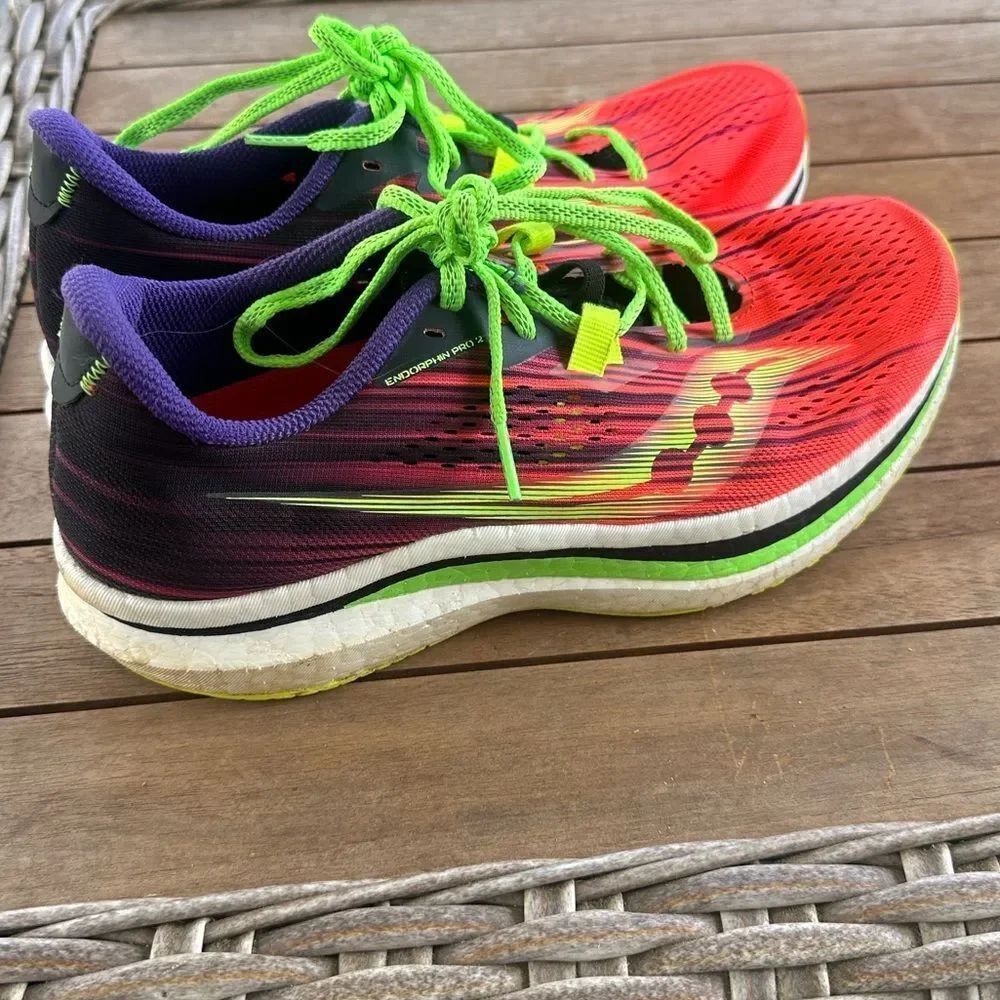 Saucony Women's Endorphin Pro 2 ViziPro Running Shoe 10.5